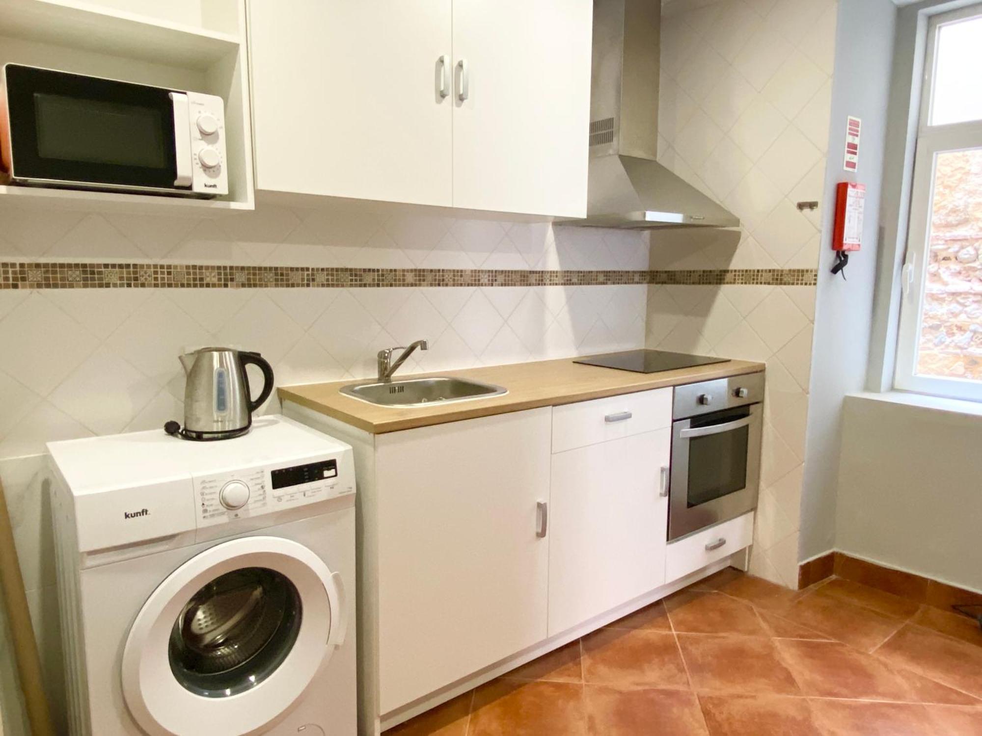The Apex Apartment Σετούμπαλ Εξωτερικό φωτογραφία
